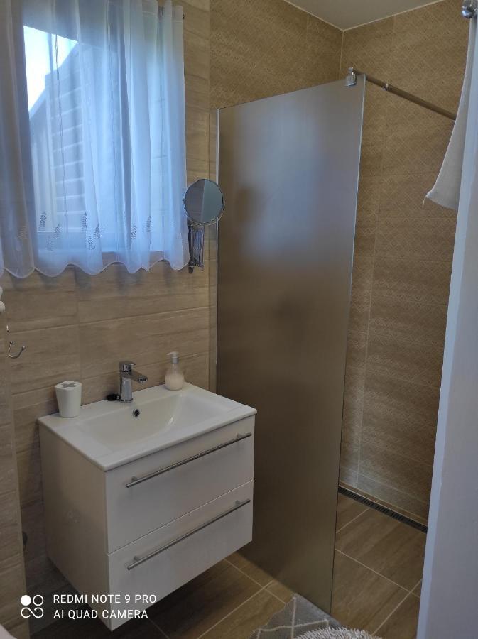 Levendula Haz Villa Lipot Bagian luar foto